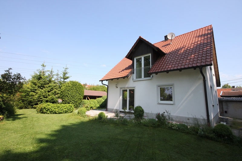 Einfamilienhaus mit 2115 m² Grund in Bergkirchen-Dachau